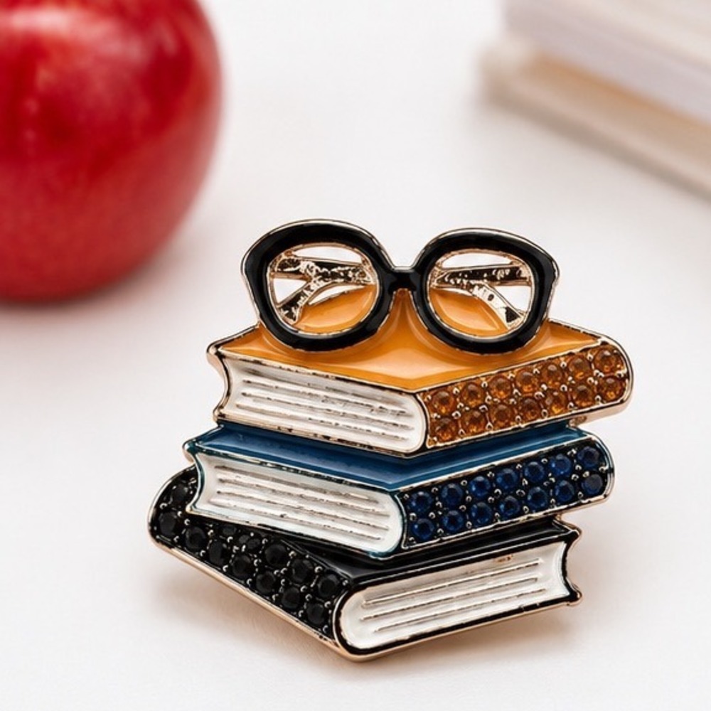 Teachers Book Stack Glasses Enamel Brooch Rhinestone Librarian Pin Gold Tone